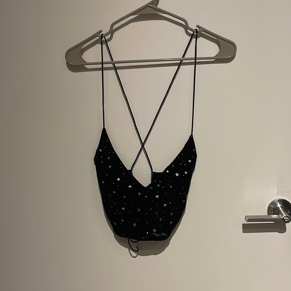 Starry velvet cross cross back top. Very cute for a night out!